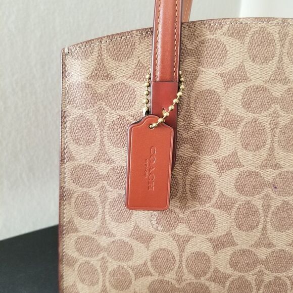 NWOT Coach Leather Tote - Picture 8 of 11
